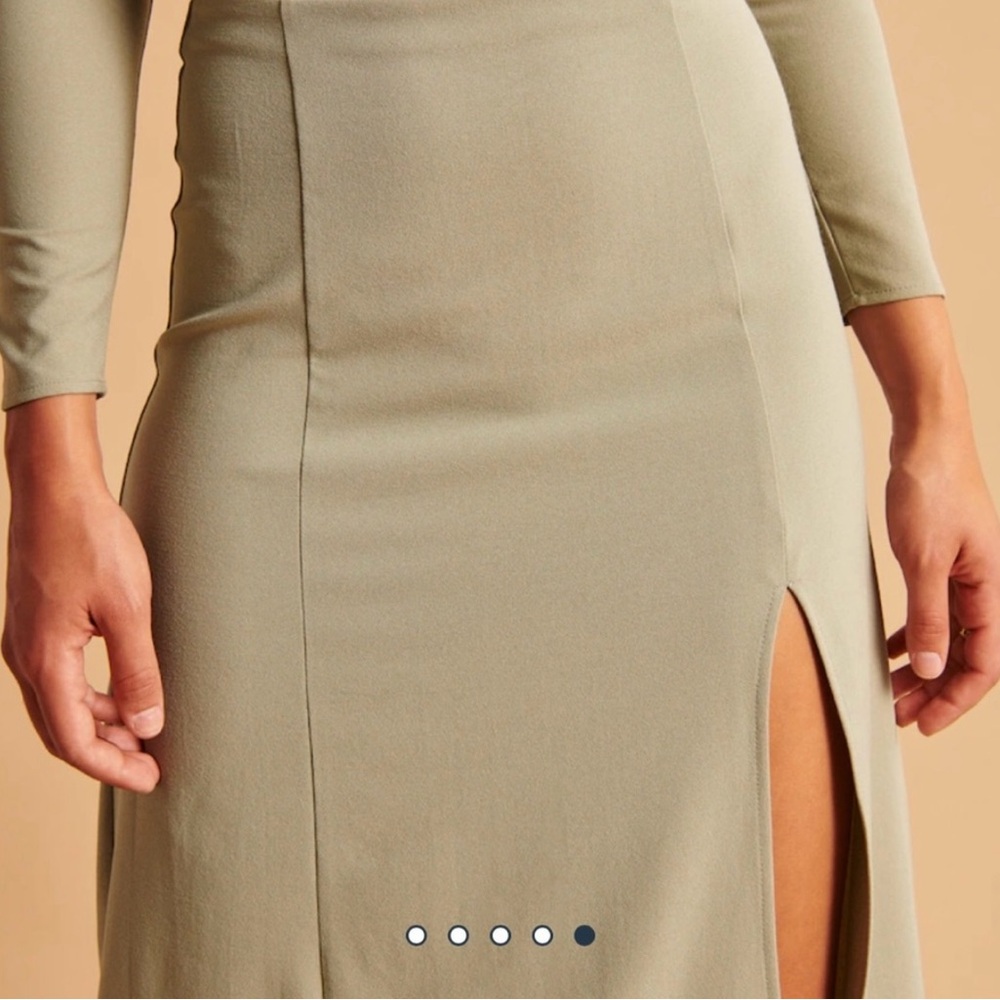 NWOT Abercrombie & Fitch Sage High Rise Midi Skirt with Slit - Picture 3 of 9